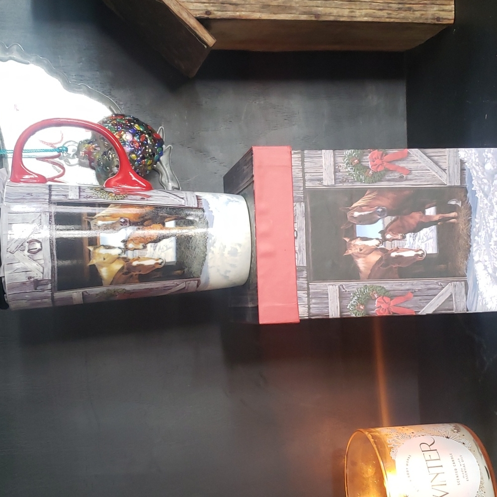 NWT holiday ceramic horse Christmas mug